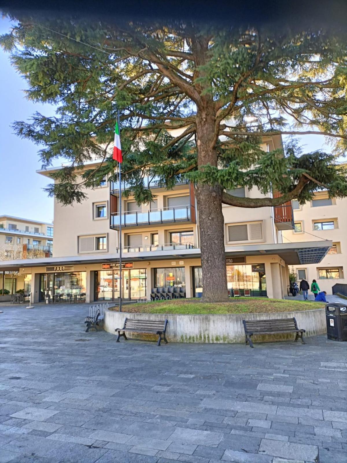 Rory House - Como Exteriér fotografie